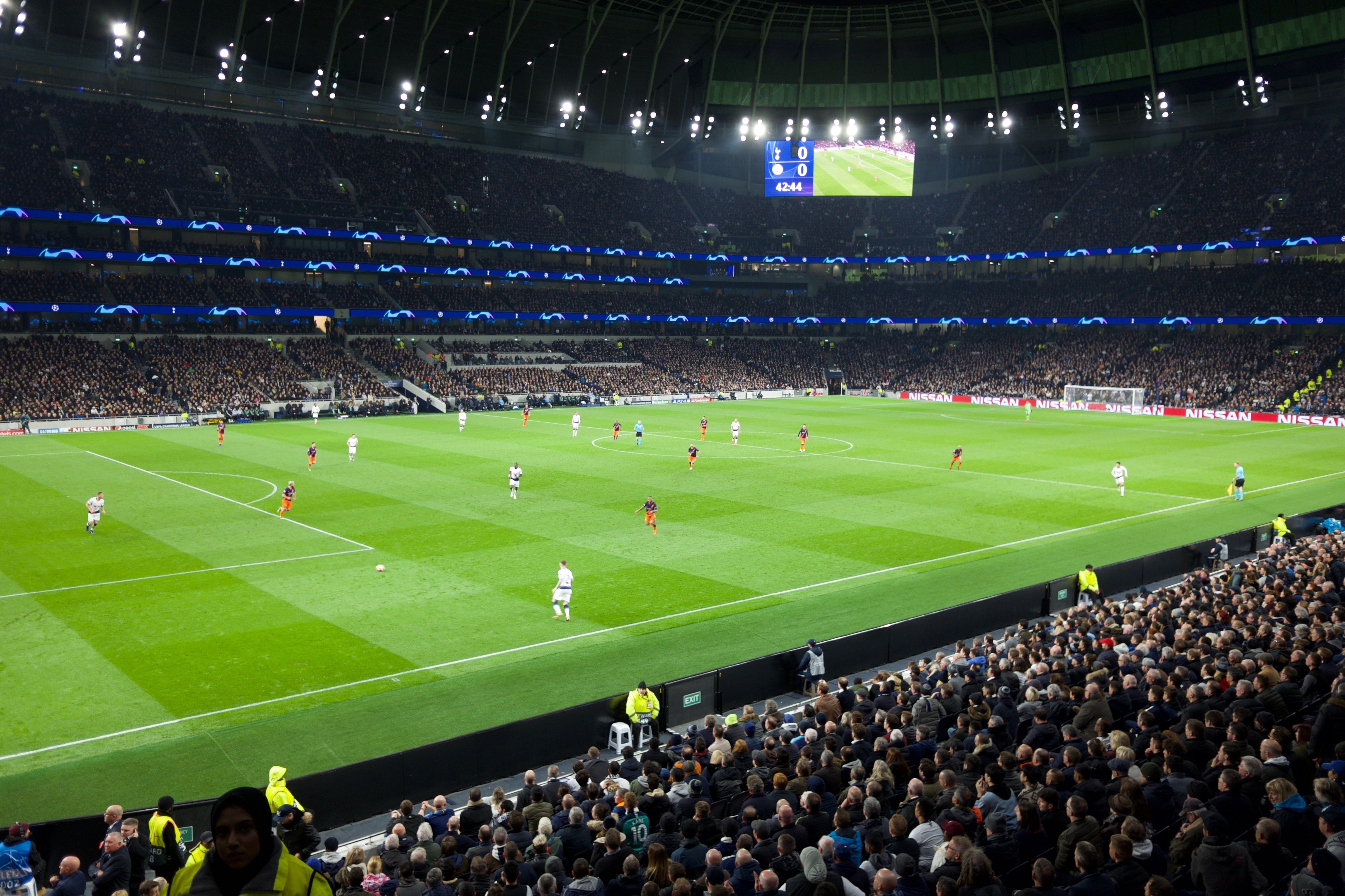 Ticket prices to blame for 'empty stadium' at Stamford Bridge